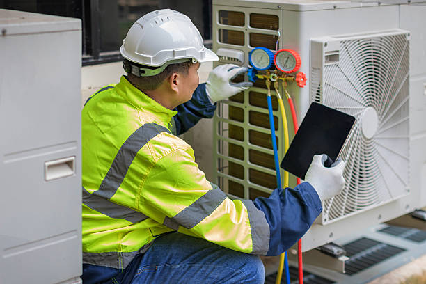 Professional Hvac Installation technician working in Wakefield, MA